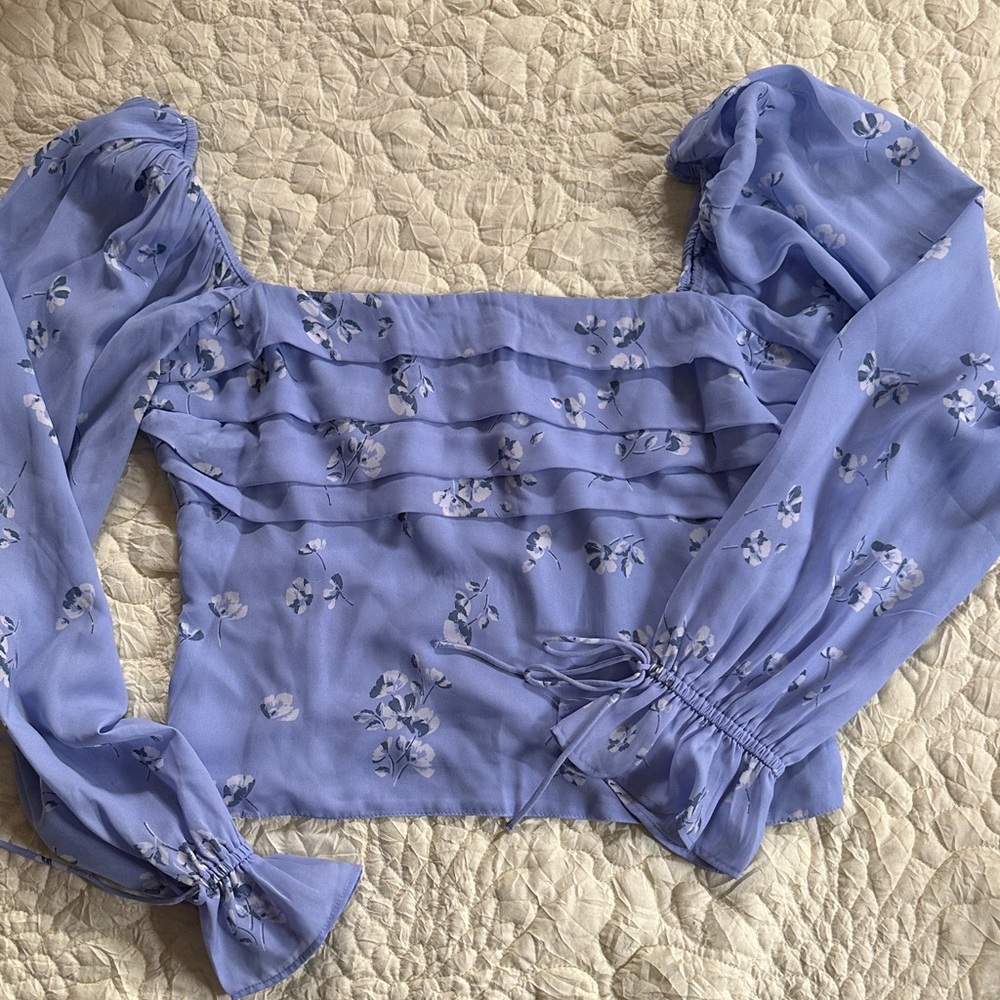 Abercrombie & Fitch Lavender Floral Square-Neck Puff Sleeve Crop Top